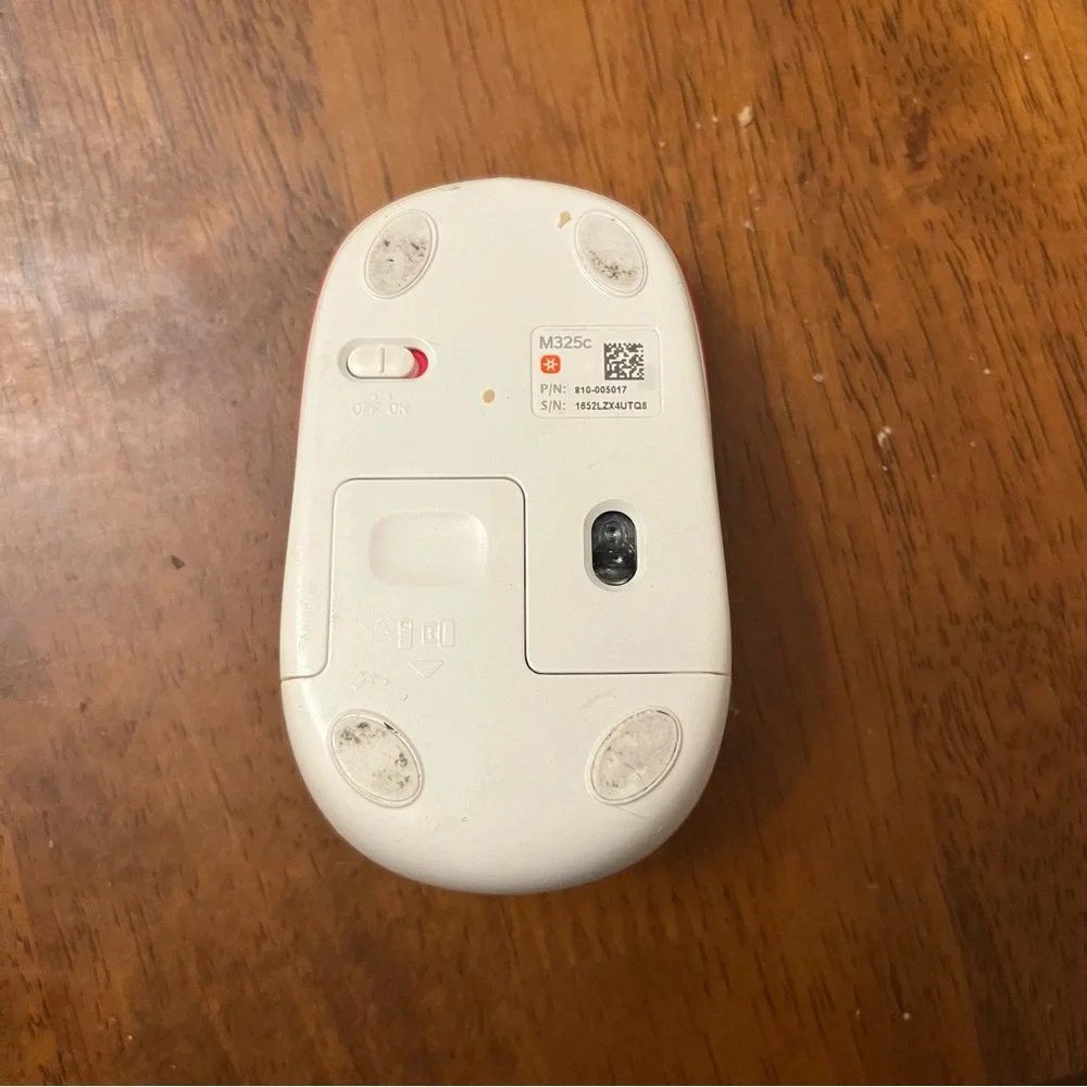 Logitech Wireless Mouse - Red and Cream Flamingo Pattern